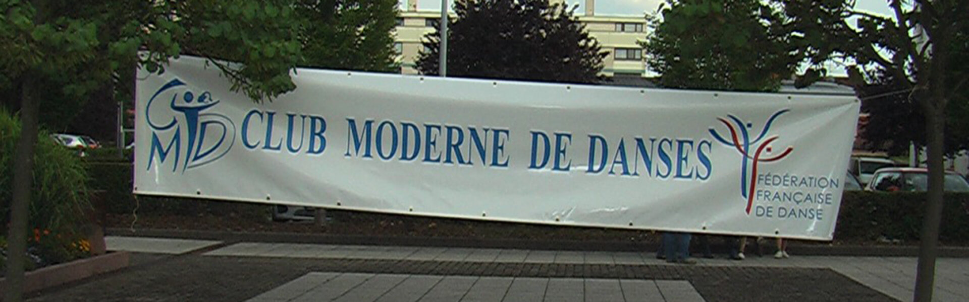 Danses / Tarifs / Calendrier de Cours Danses / Tarifs / Calendrier de Cours